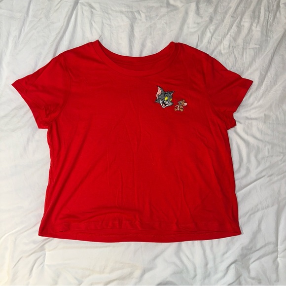 Tom & Jerry | Crewneck Cropped Short Sleeve Embroidered Patch Graphic Tee Shirt - Picture 4 of 11